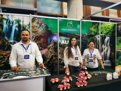 Valea Almăjului este prezentă, în premieră, la Târgul Internațional de Turism organizat la Priștina, în perioada 17–18 aprilie, unde își promovează autenticitatea, tradițiile și potențialul turistic în fața unui public internațional.